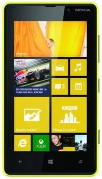 Nokia Lumia 820 (Yellow)